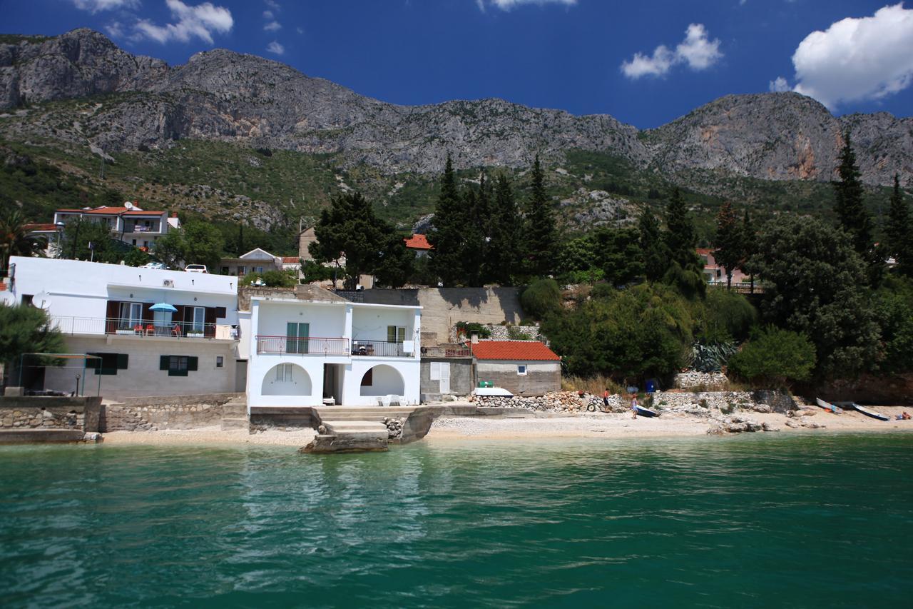 Apartments Dominko Brist Luaran gambar