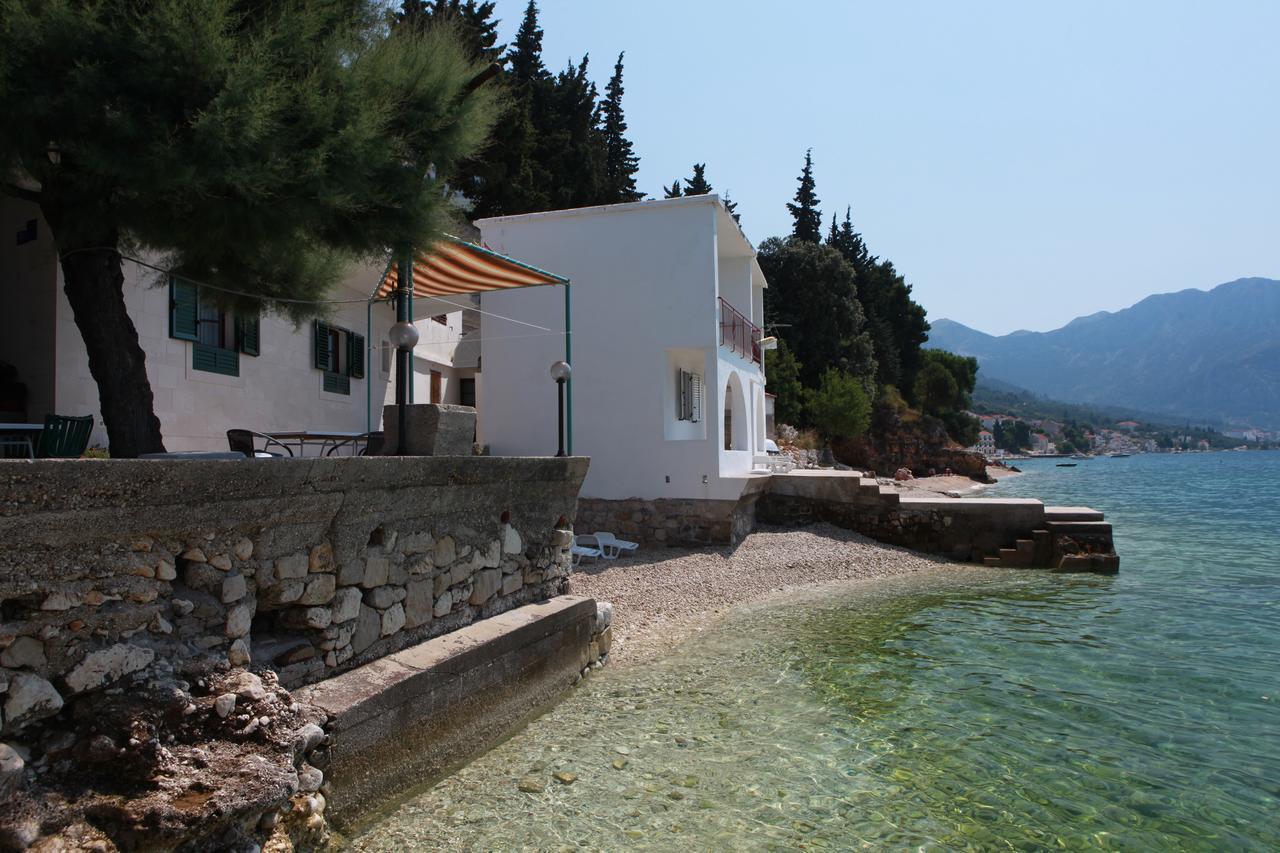Apartments Dominko Brist Luaran gambar
